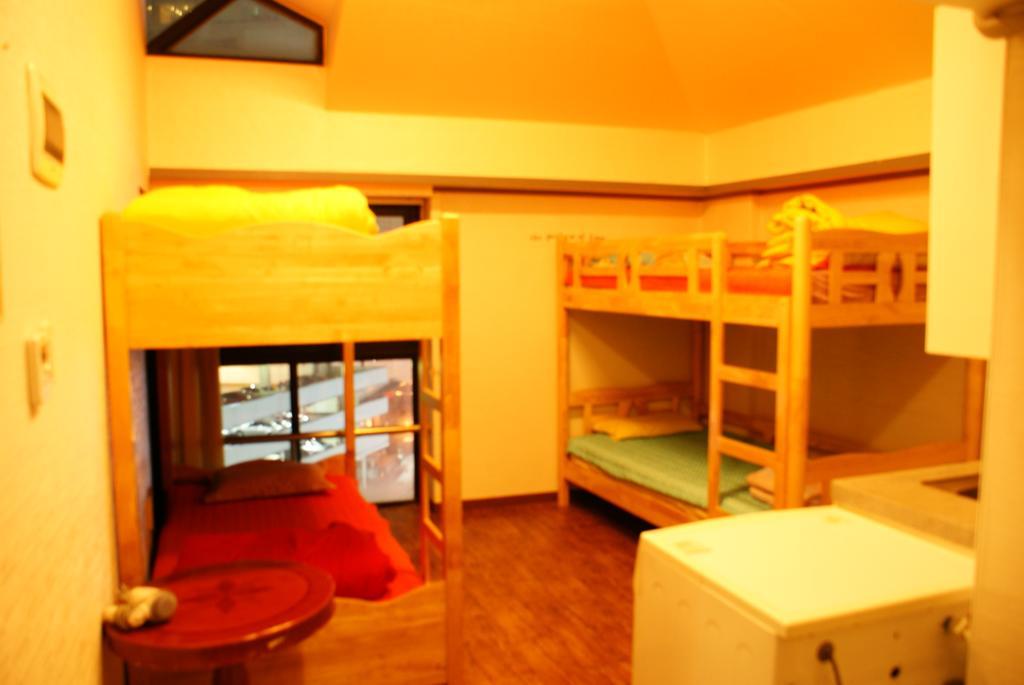J Guesthouse Seoul Room photo